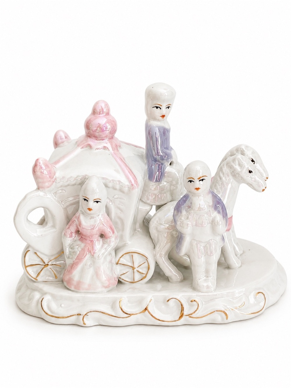 Occupied Japan 1940 porcelain cinderella carriage iridescent large figurine art